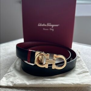 Salvatore Ferragamo Black and Red Leather Belt